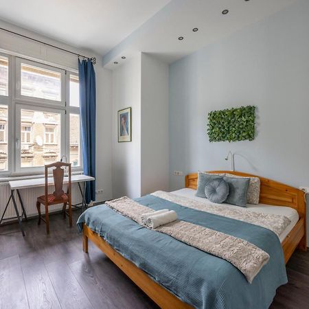Explore Budapest From A Central Cozy Home & Sweet Retreat Buitenkant foto